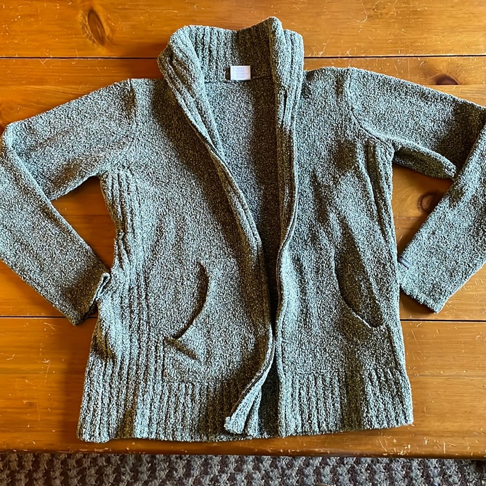 Zip up sweater